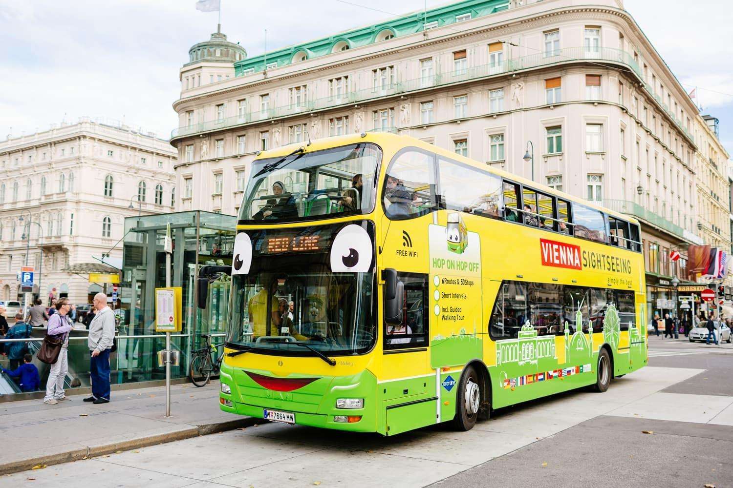 Bus Hop-On Hop-Off Classic - Ticket 24 hs