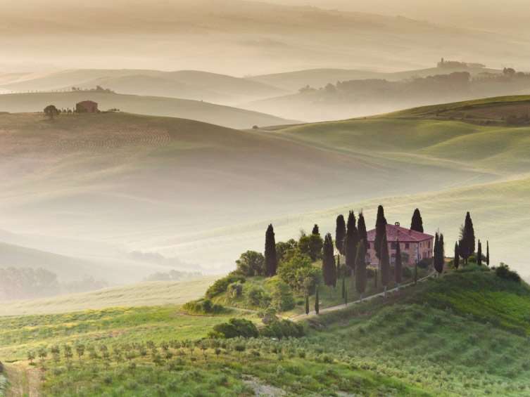 Toscana com almoço e degustação de vinhos