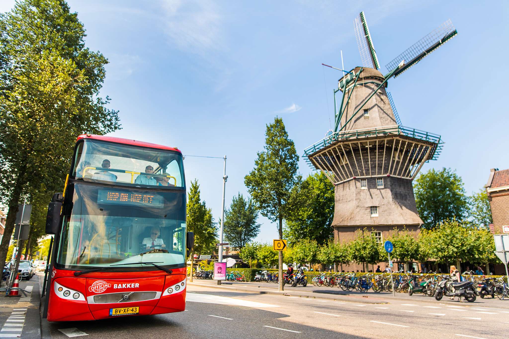 Bus turístico de dos pisos Hop-on Hop-Off por Ámsterdam