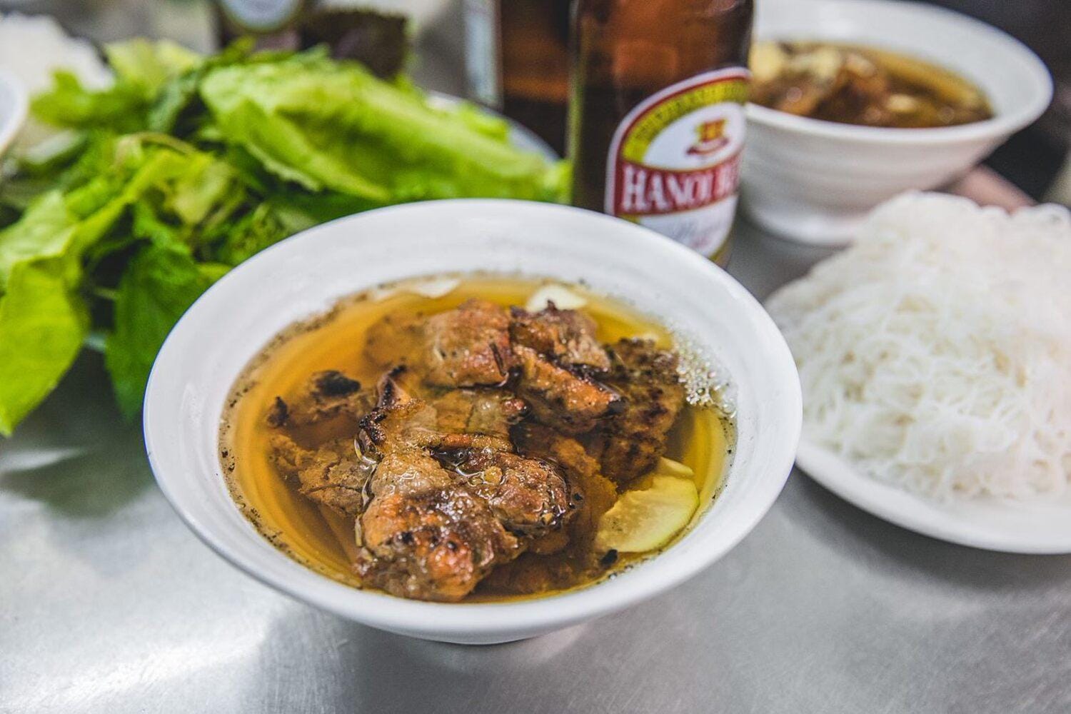 Cena en Bun Cha Huong Lien