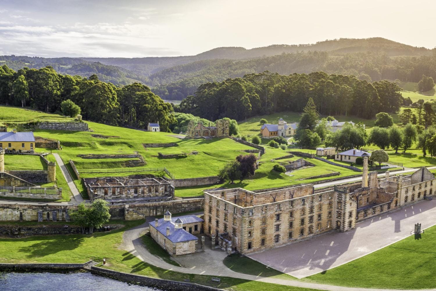 Servicio de autobús de Hobart a Port Arthur con el sitio histórico de Port Arthur
