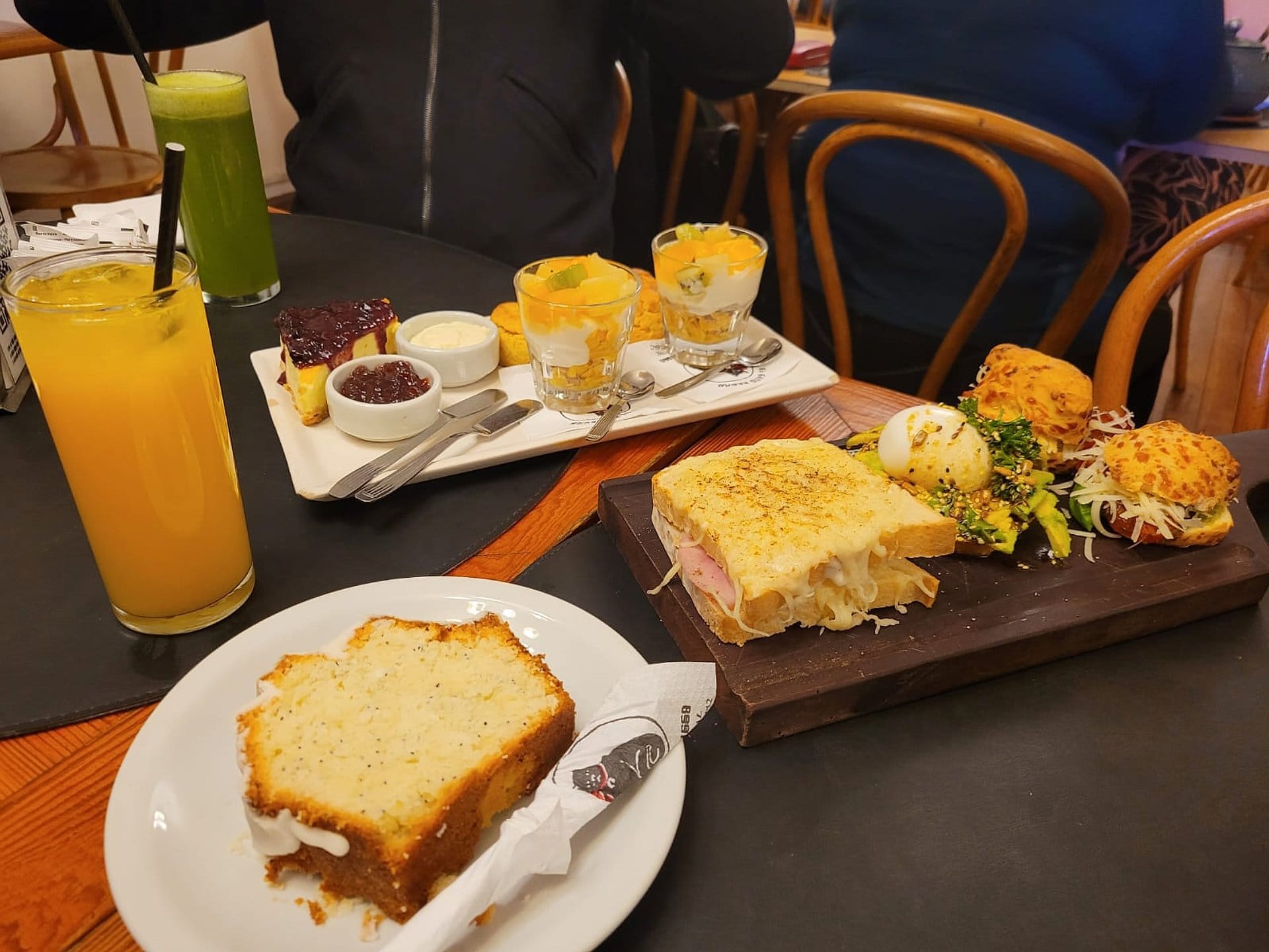 Café Thibon: brunch para dos
