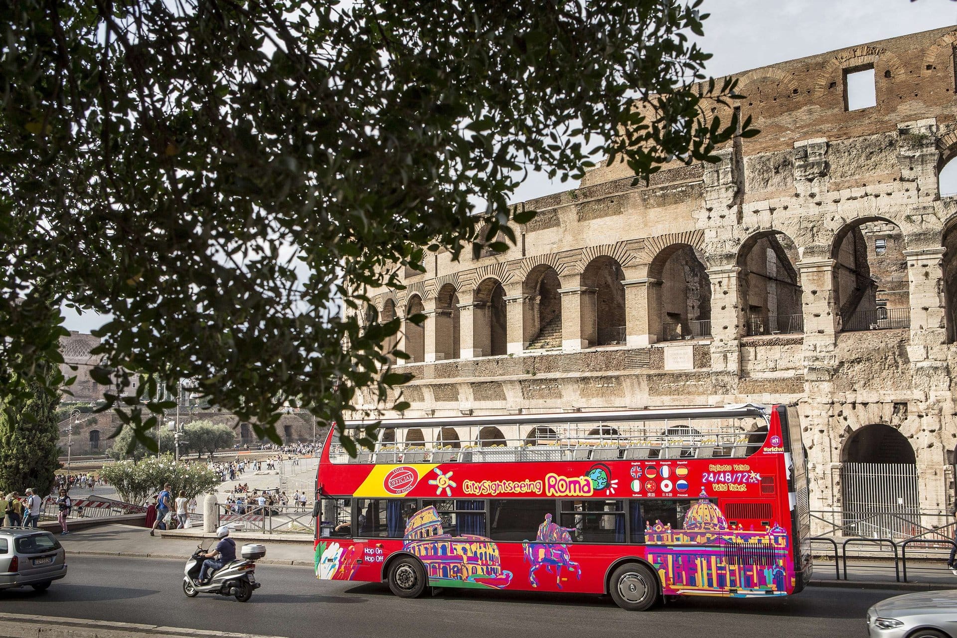 Ônibus panorâmico por Roma