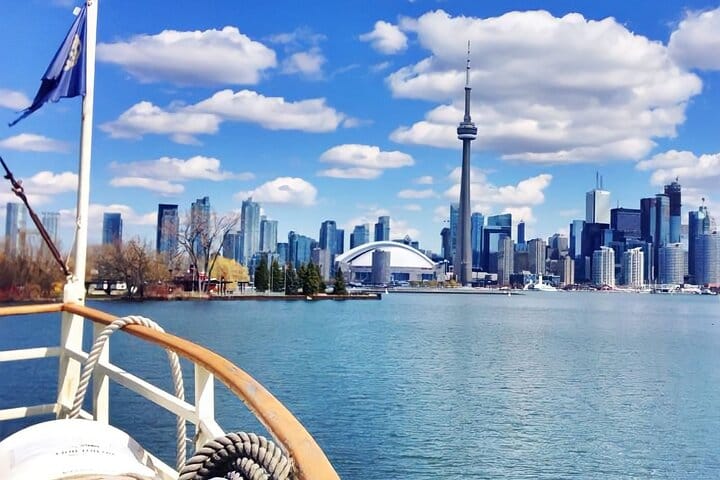 Recorrido a pie por el centro de Toronto y crucero por el puerto opcional