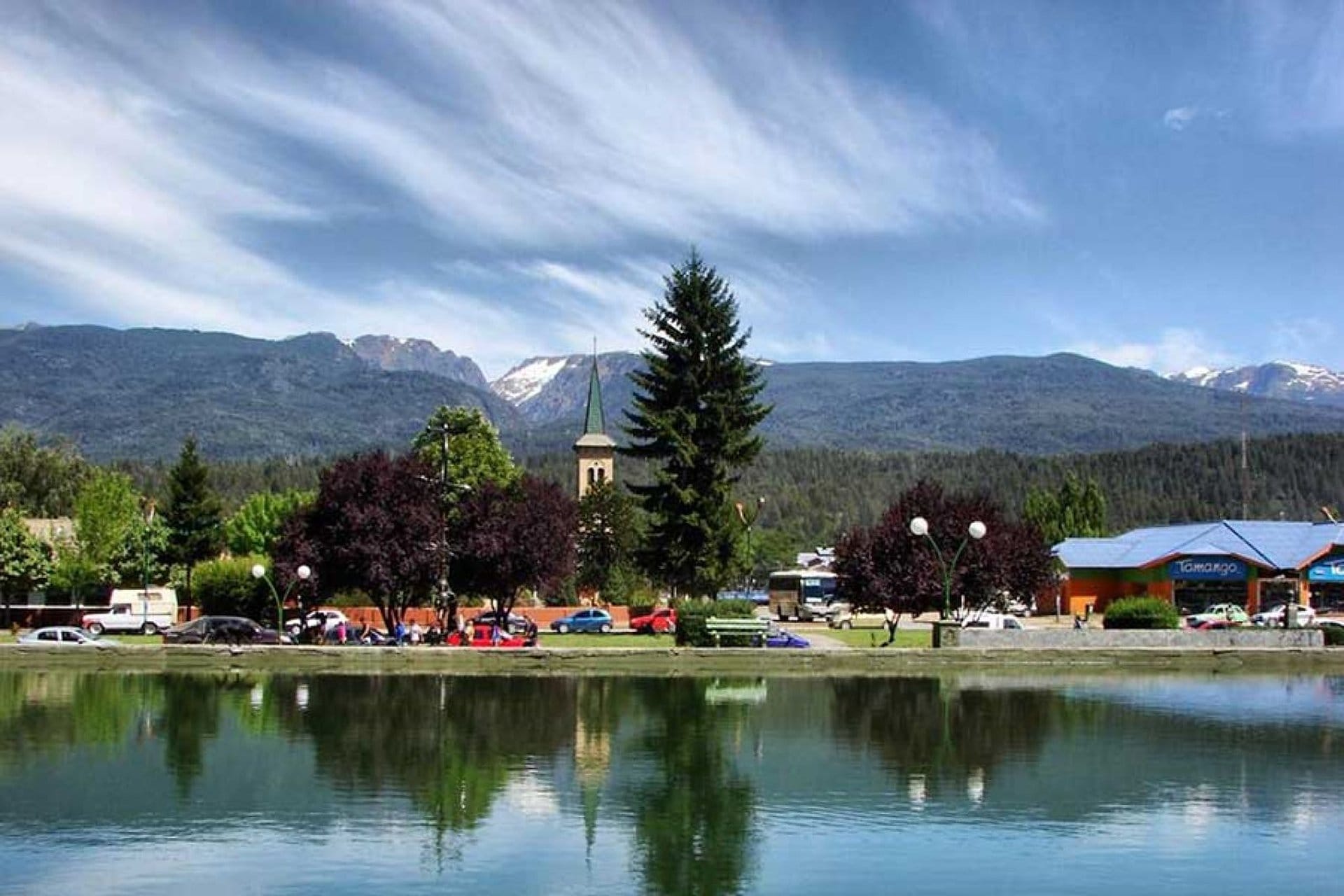 El Bolsón y Lago Puelo desde Bariloche