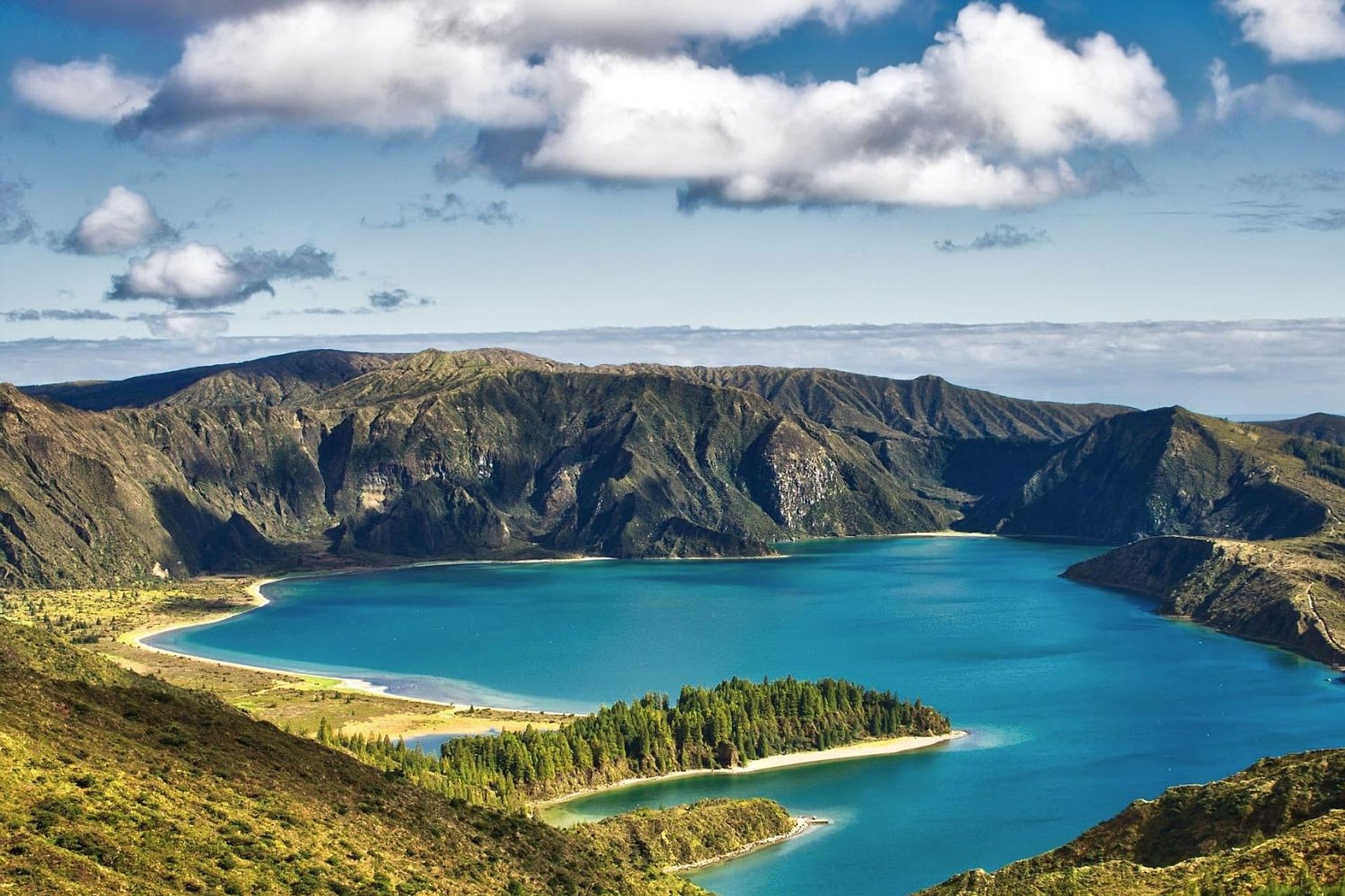 Lago Fogo y Costa Norte