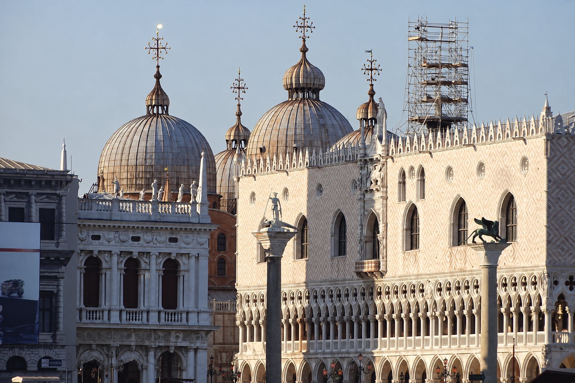 Veneza bizantina: a pé e São Marcos