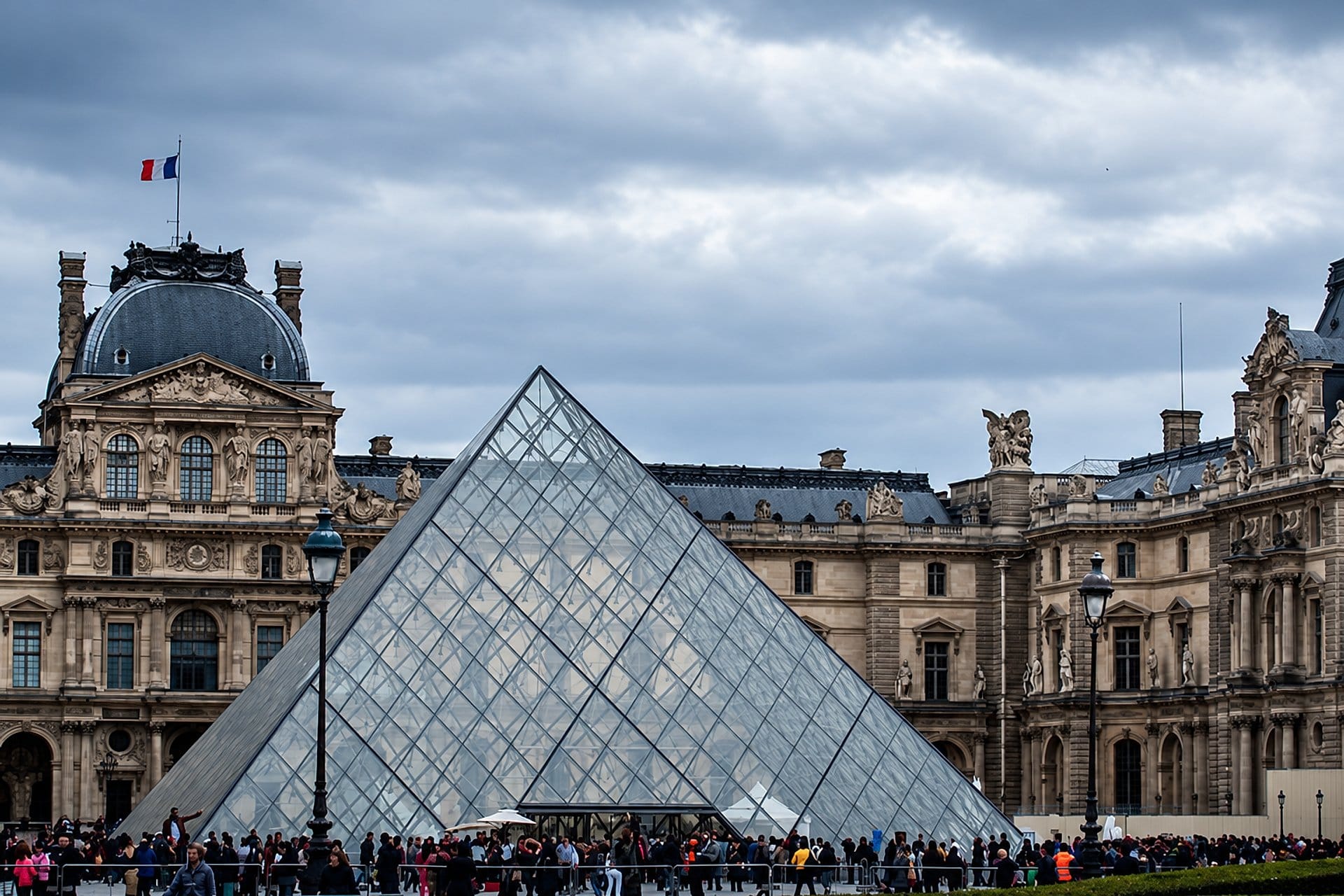Passeio com Guia no Museu do Louvre