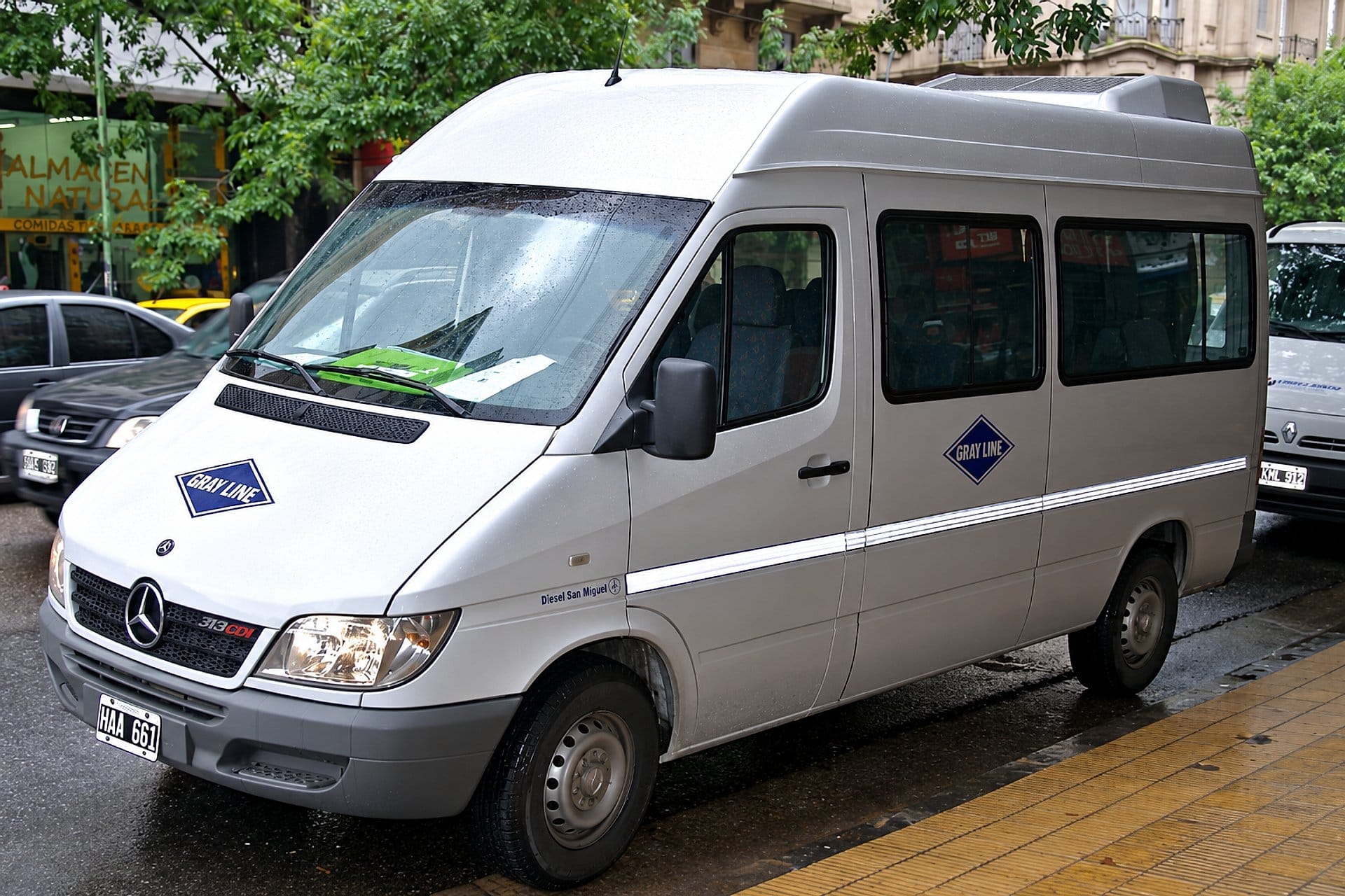 Private Transfer Galeao Airport/South Zone Hotel or Port 4-8 People