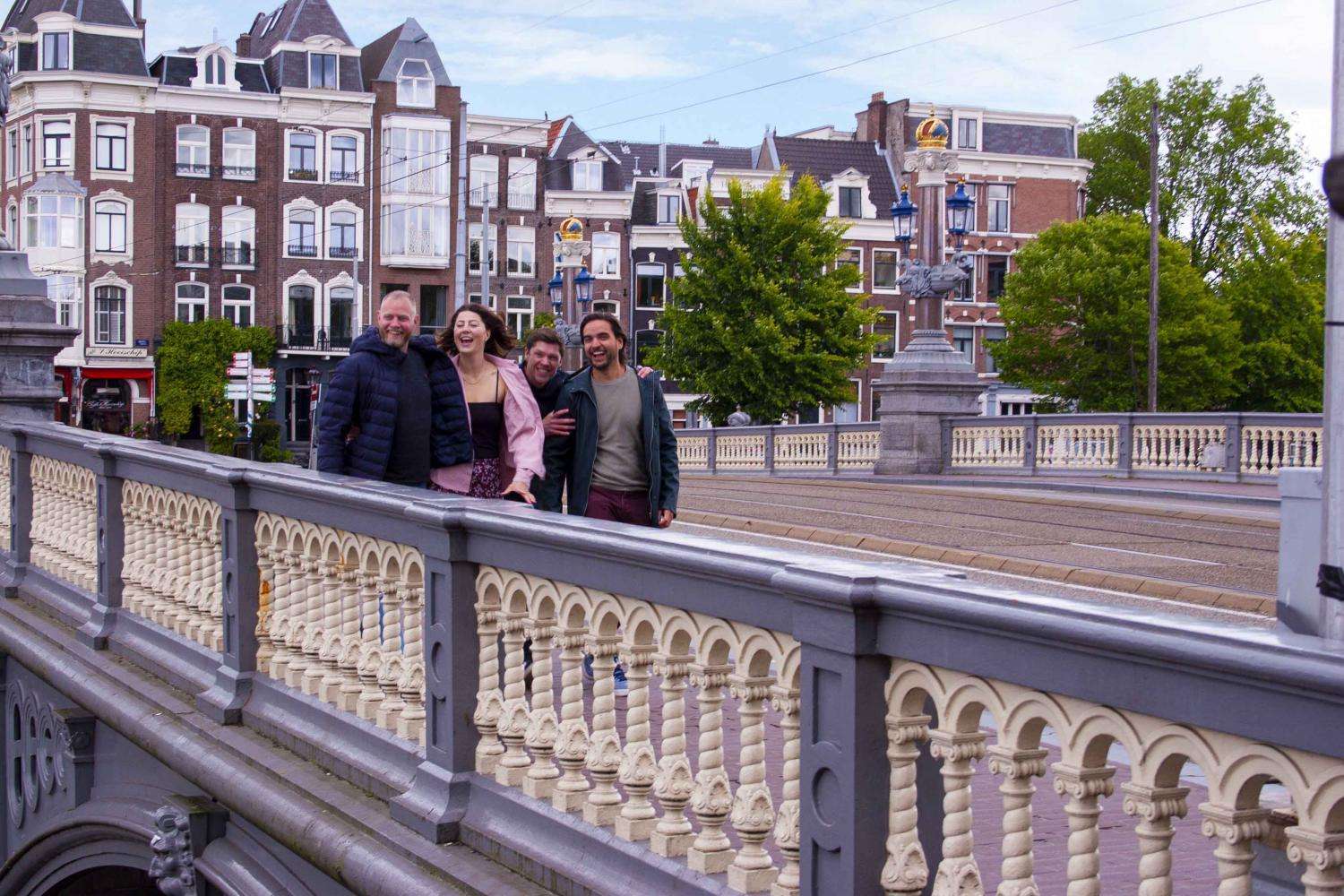 Amsterdam Icebar y crucero por los canales de 1 hora - Imagen 4