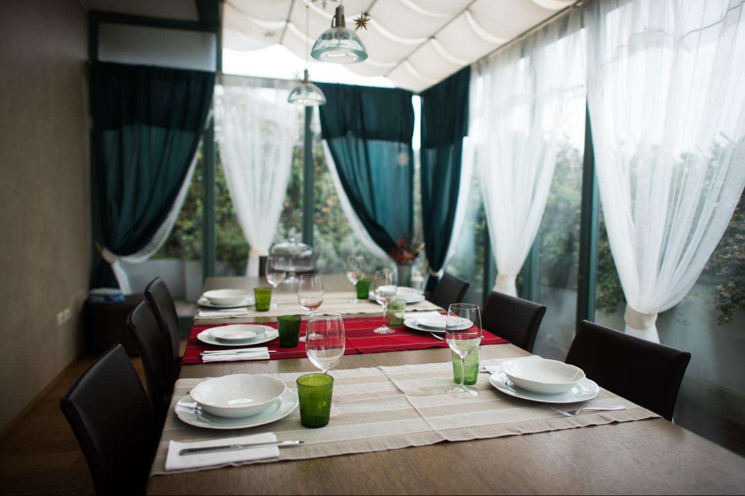 Almuerzo con familia italiana y vinos - Imagen 3