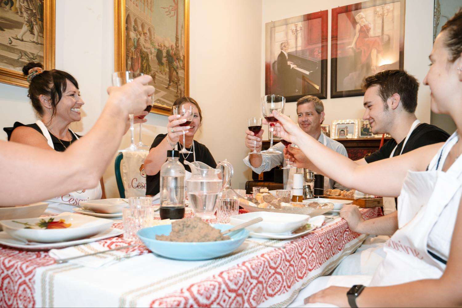 Visita al mercado en grupos pequeños y clase de cocina con un experto cocinero casero local en Nápoles - Imagen 4