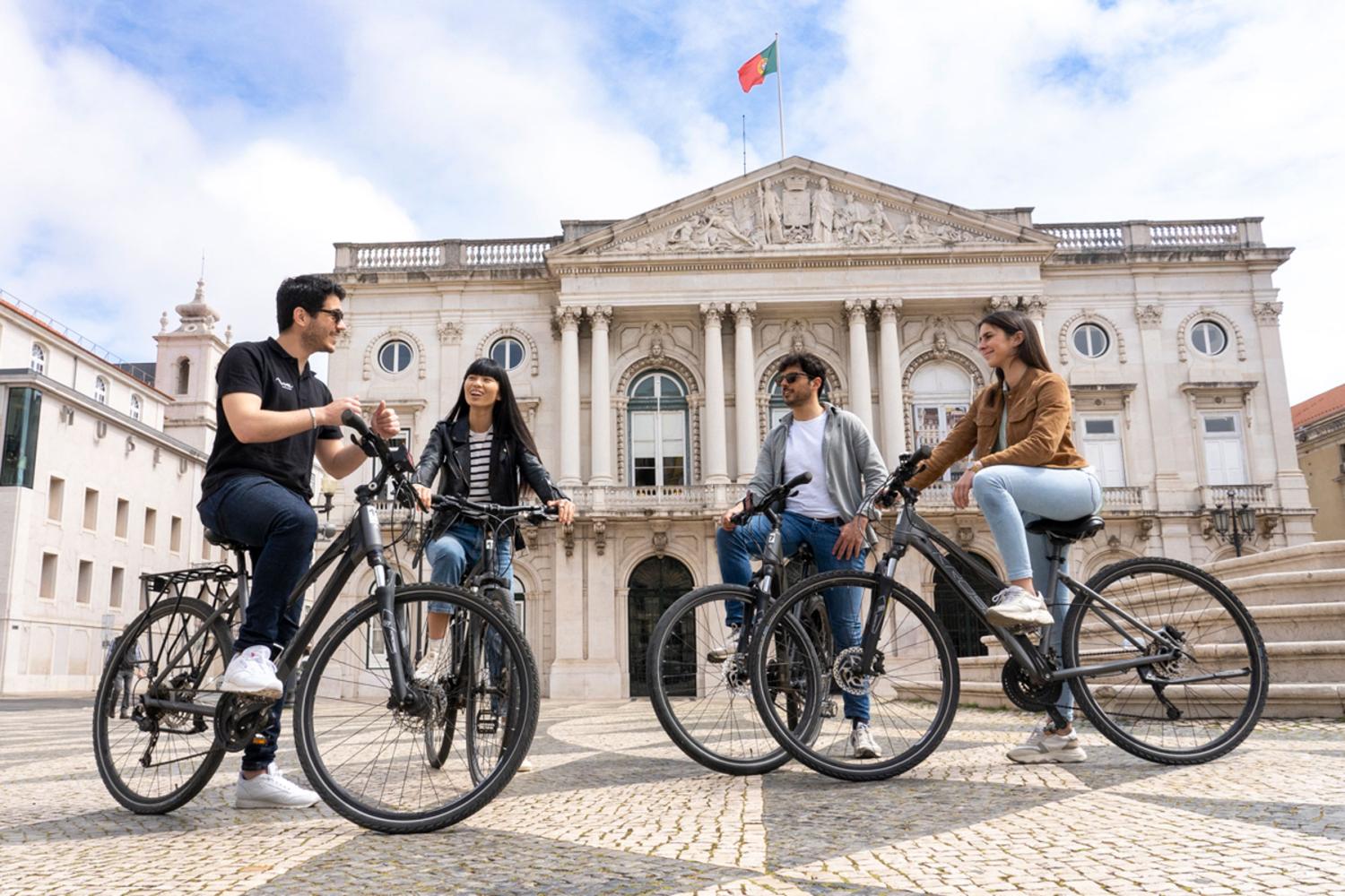 Lisboa 360: e-bike, barco y helicóptero - Imagen 2