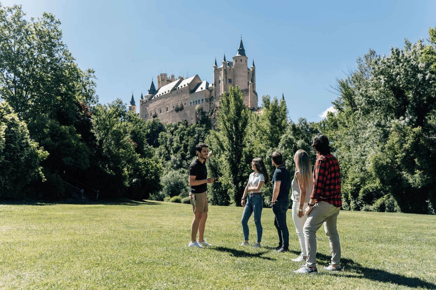 Visita guiada a Segovia, Alcázar y senderismo con AVE desde Madrid - Imagen 4