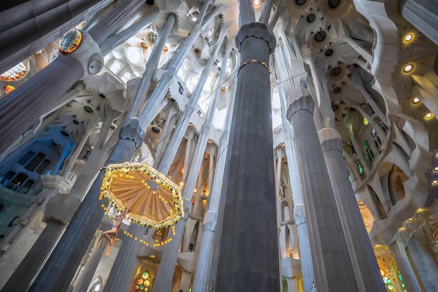 Visita imperdible a Sagrada Familia - Imagen 2