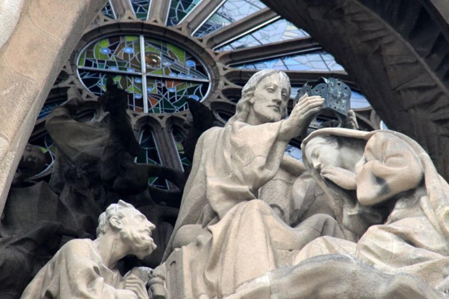 Visita imperdible a Sagrada Familia - Imagen 3