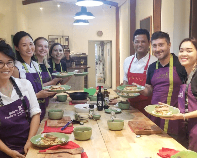Excursión gastronómica de medio día (visita al mercado y clase de cocina) - Excursión en grupo reducido - Imagen 2