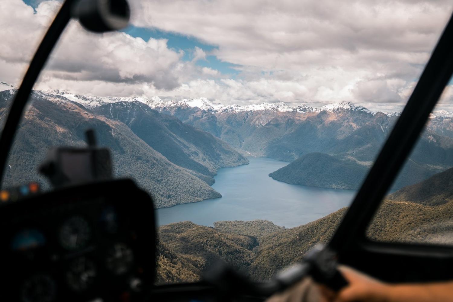 Vuelo panorámico de Milford Sound y glaciares Big 5 - Imagen 2