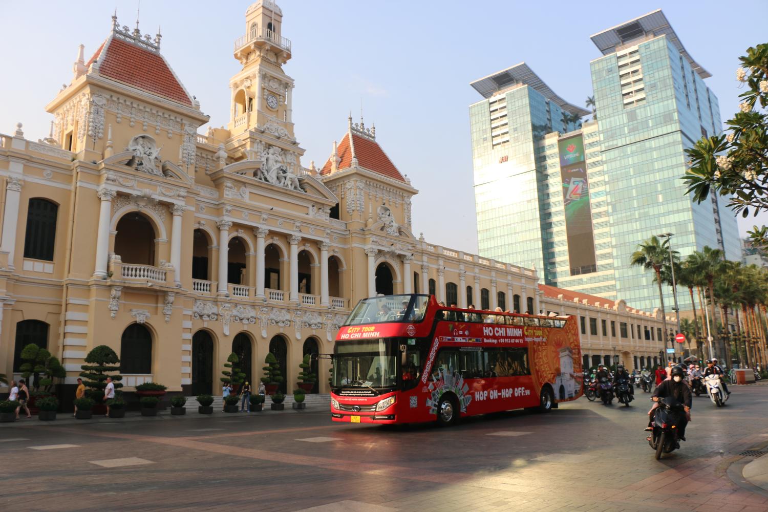 Recorrido En Autobús Por La Ciudad De Ho Chi Minh - Excursión De Día - Imagen 3