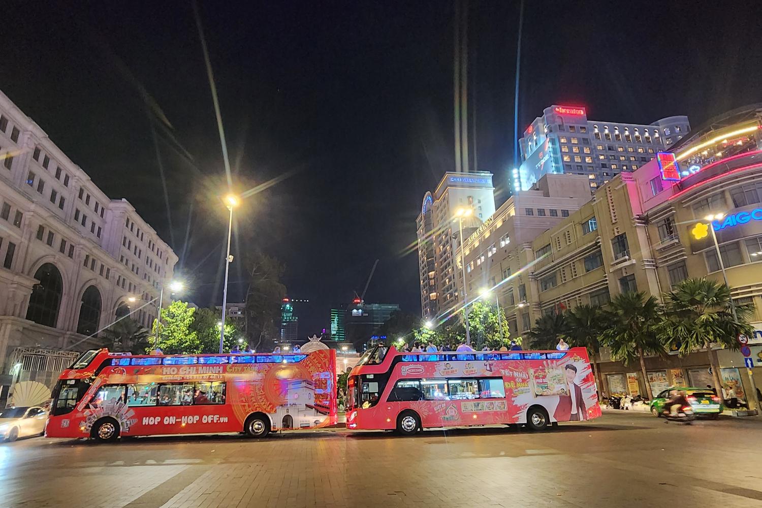 Recorrido en autobús por la ciudad de Ho Chi Minh, Vietnam: recorrido nocturno, 1 vuelta - Imagen 4
