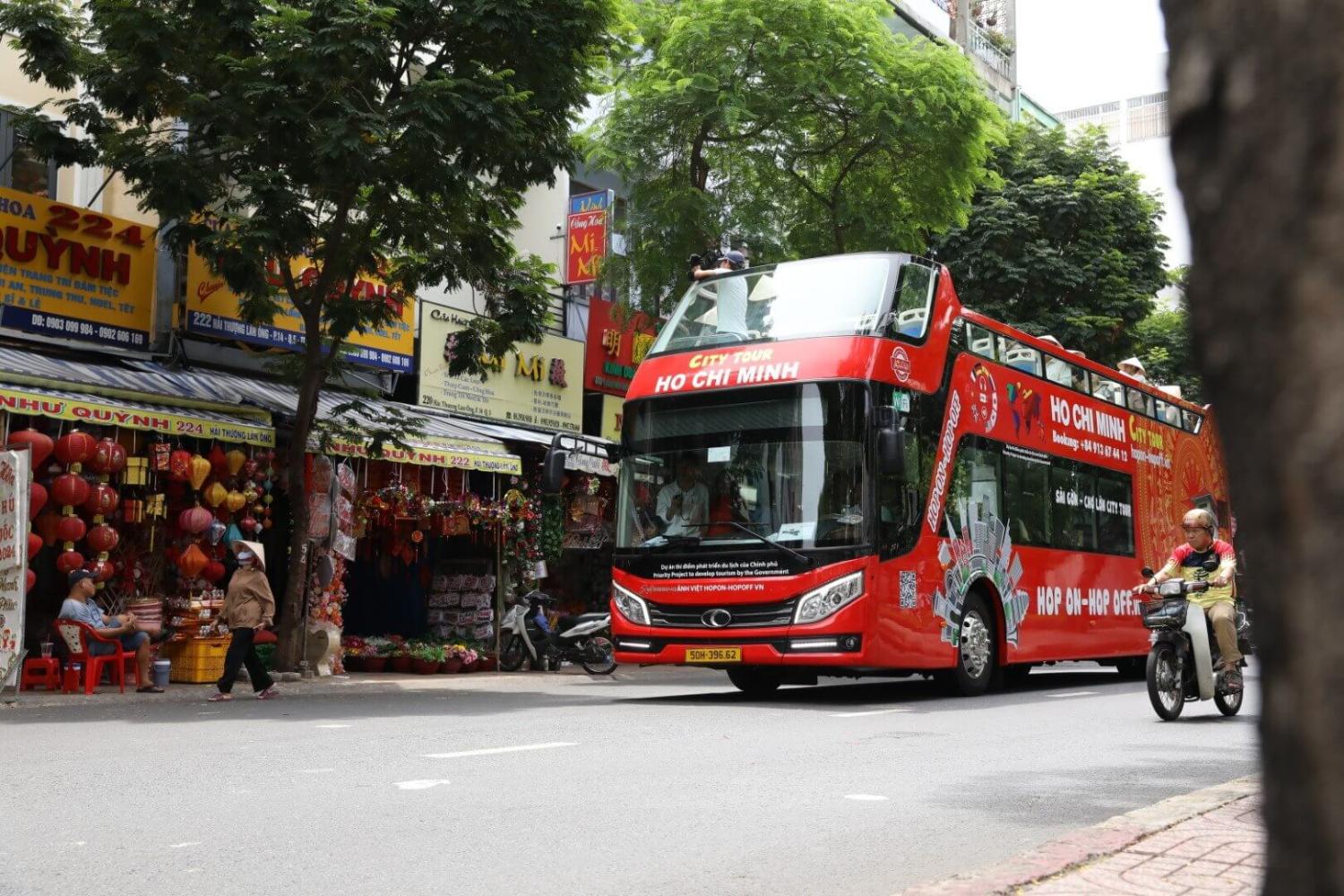 Bus turístico por la ciudad de Saigón-Cho Lon Barrio chino - Imagen 4