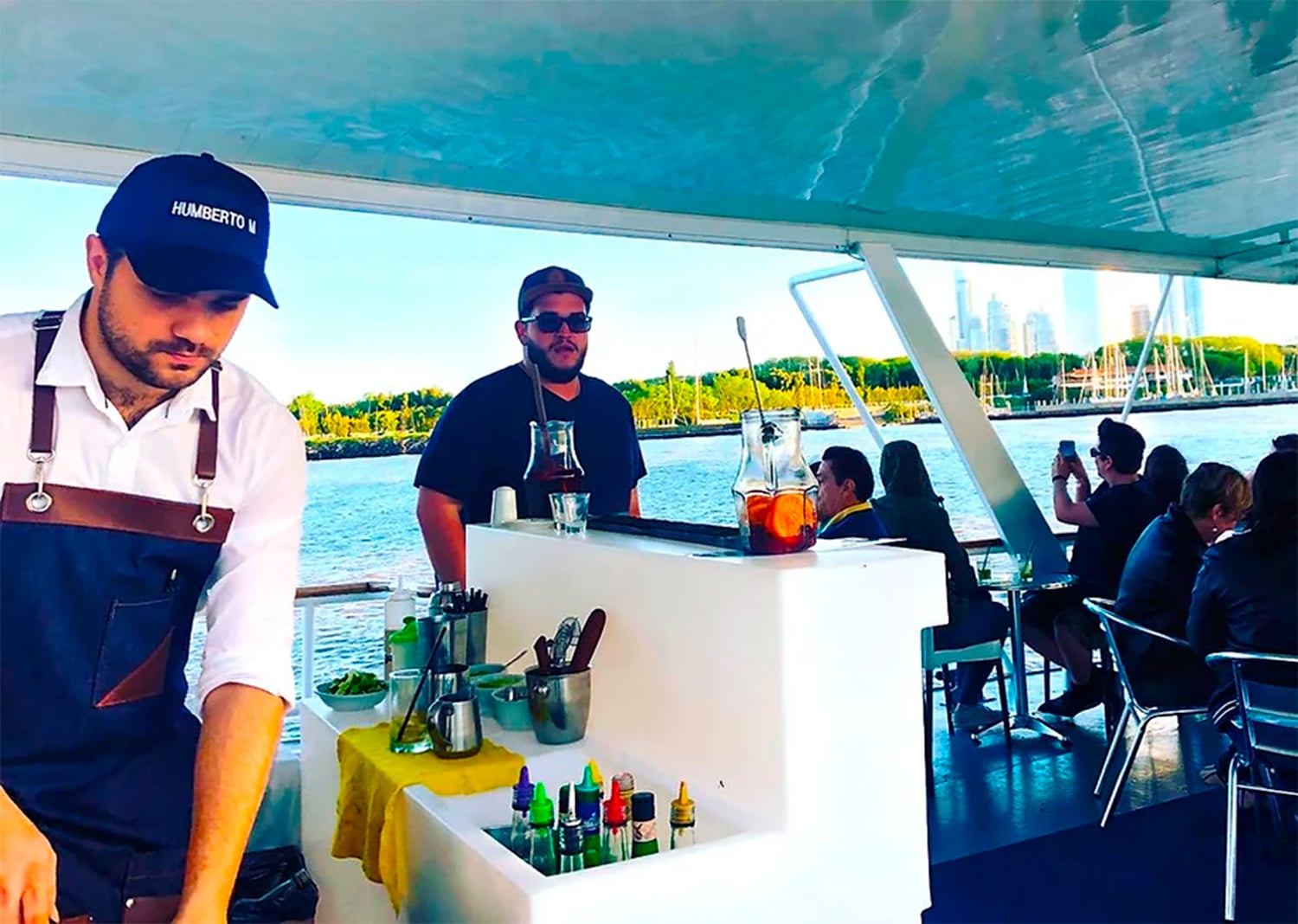 Atardecer en el Río de la Plata: Navegación con Open Bar - Imagen 3