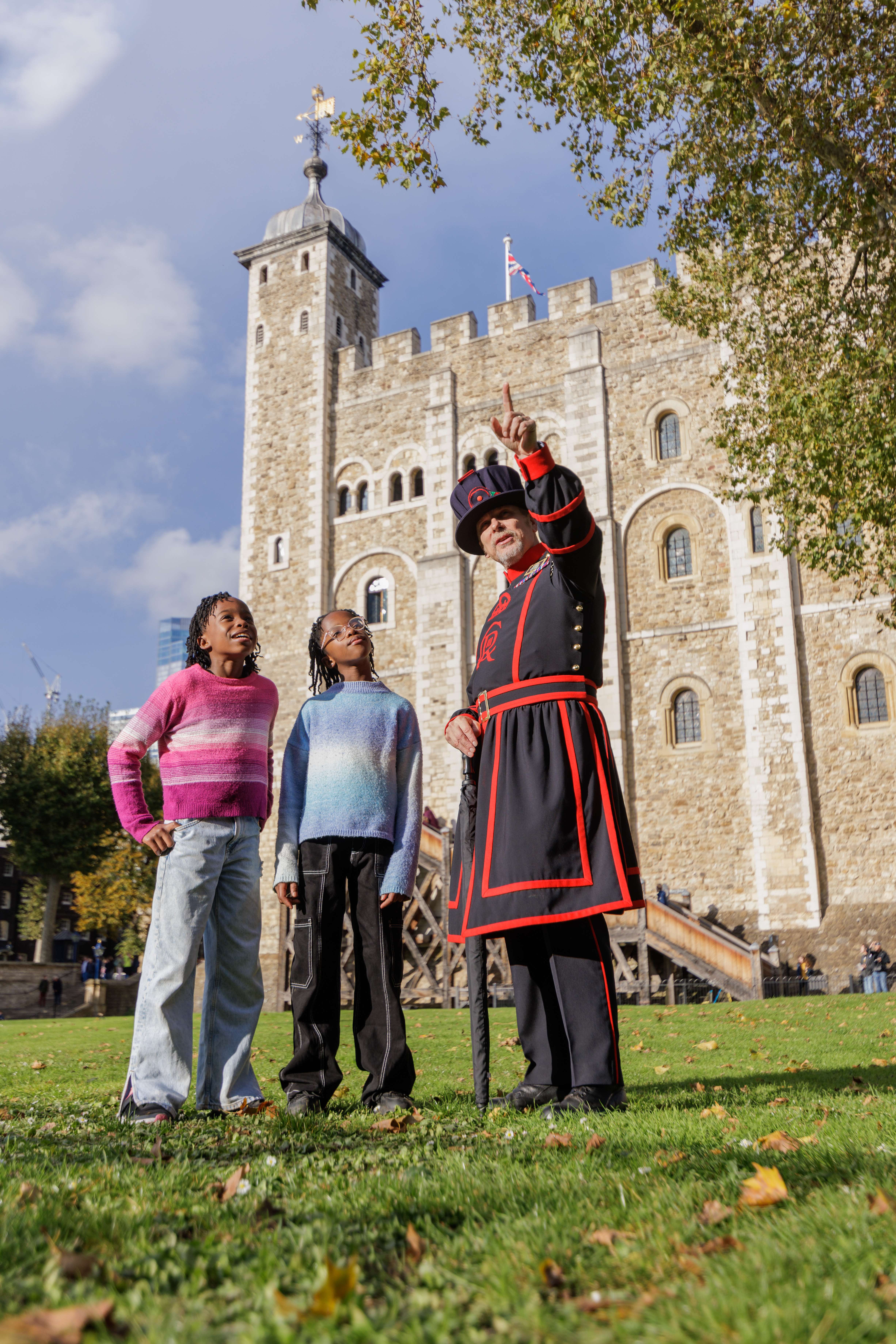 Torre de Londres - Acceso VIP y ceremonia de apertura con guardia Beefeater - Imagen 2