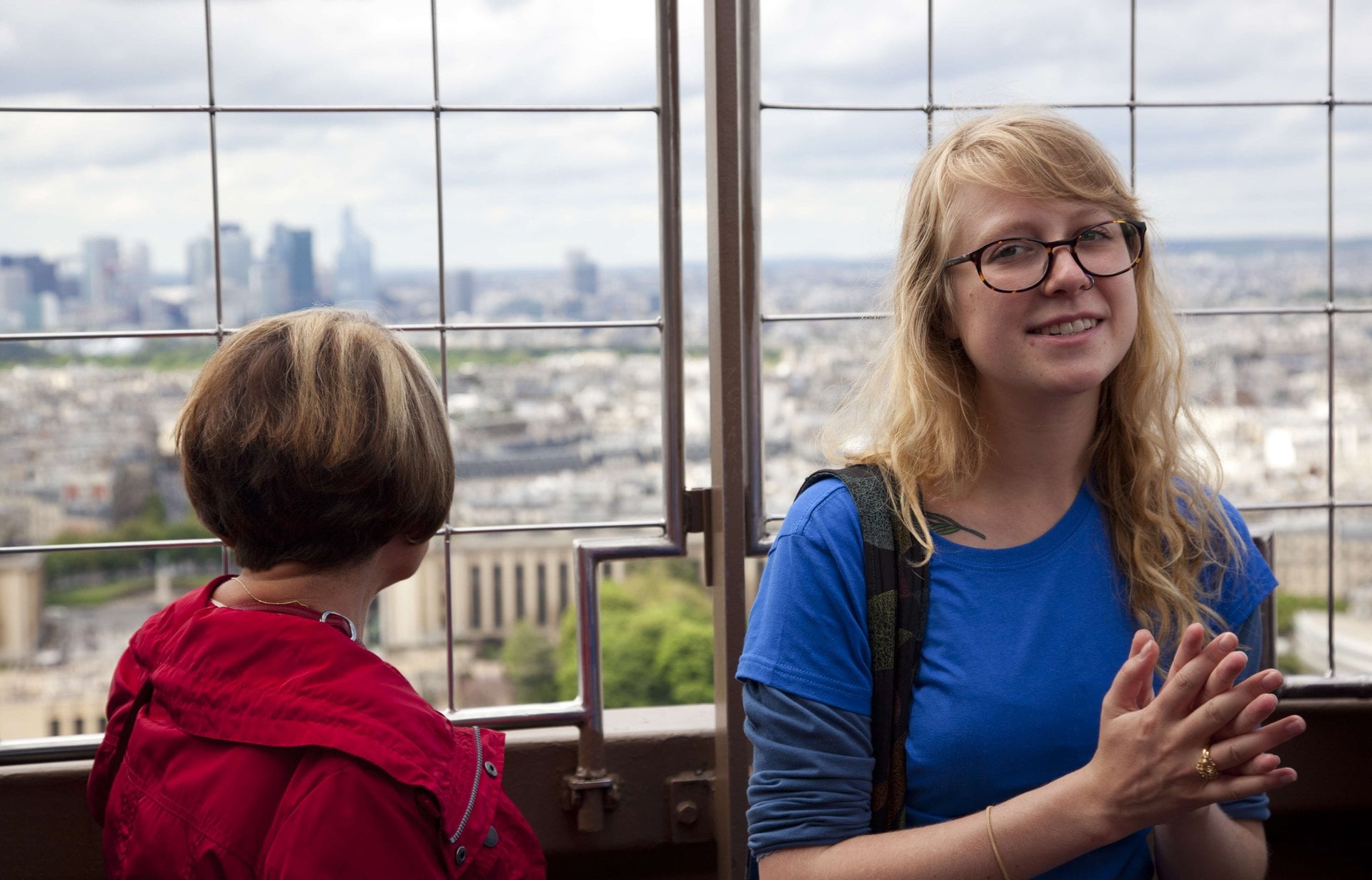 Subida a pé à Torre Eiffel em espanhol - Imagen 3