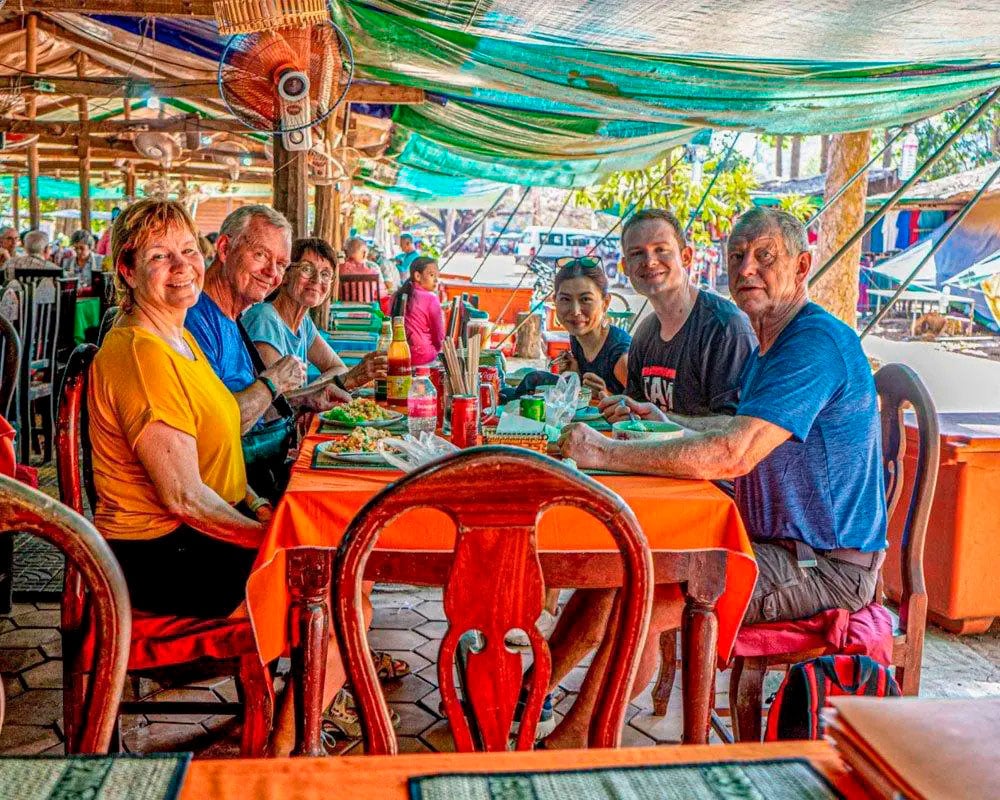 Pedalea por las rutas secundarias de Angkor - Imagen 3