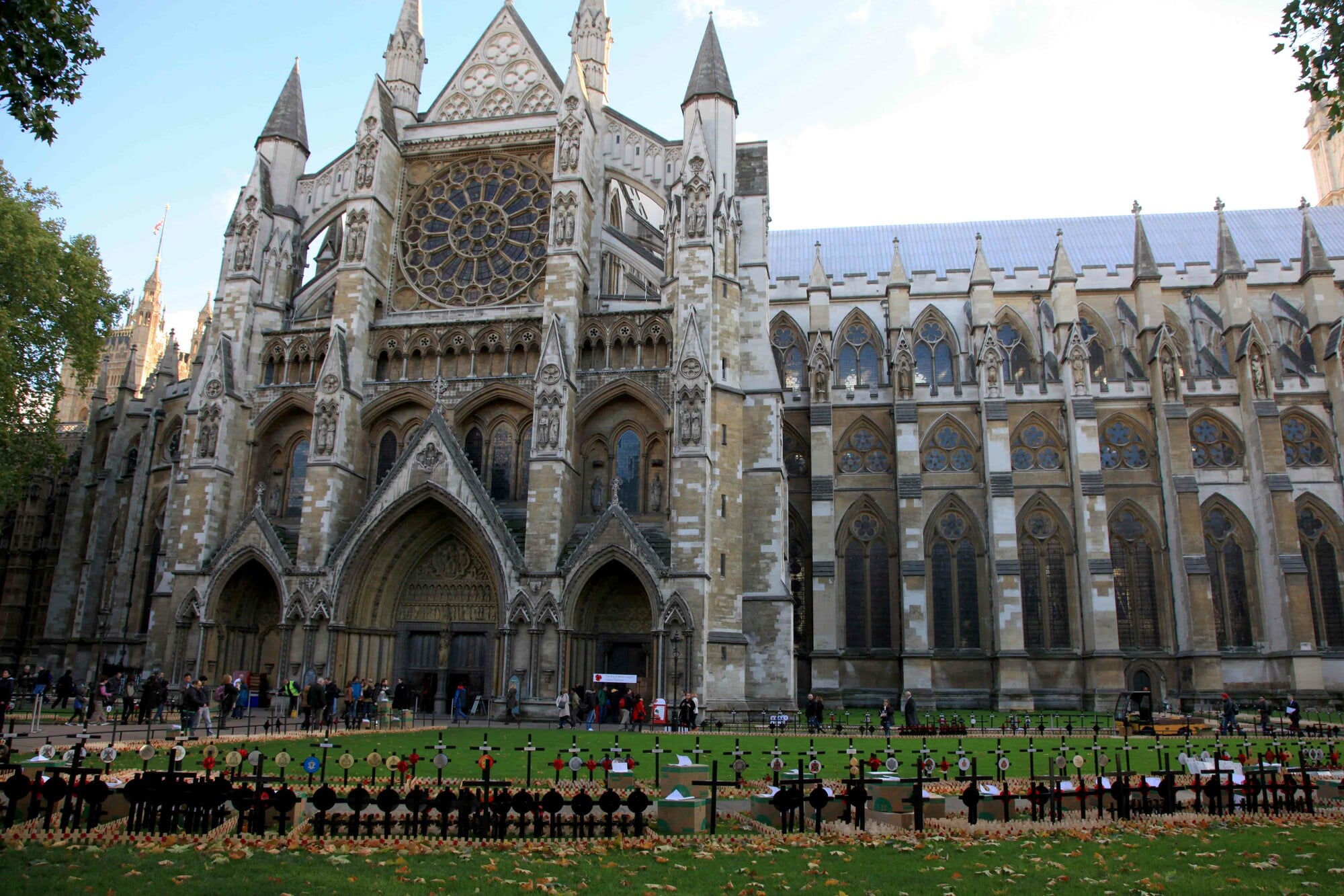 Tour a pie por los lugares destacados de Westminster con entrada a la abadía con audioguía - Imagen 3