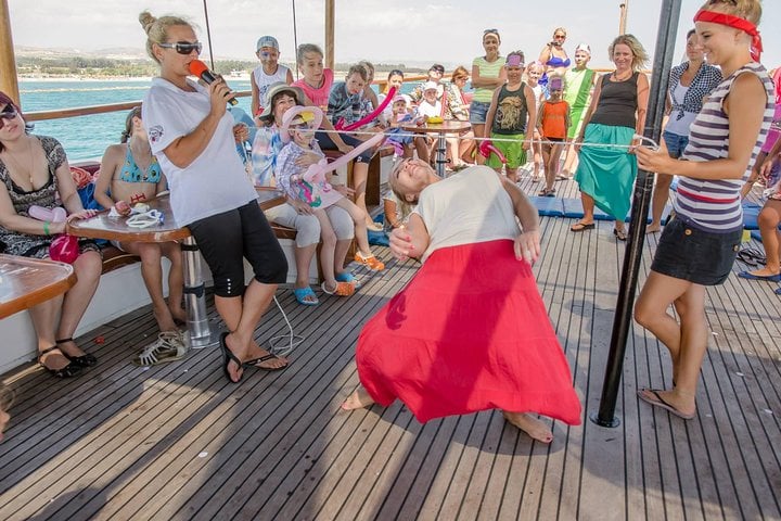 Cruzeiro de barco Jolly Roger saindo de Pafos - Imagen 3