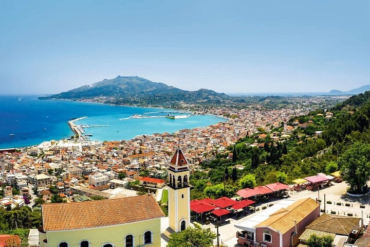 Tour secreto por Zante con visita al monasterio, las cuevas azules y degustación de especialidades locales. - Imagen 4