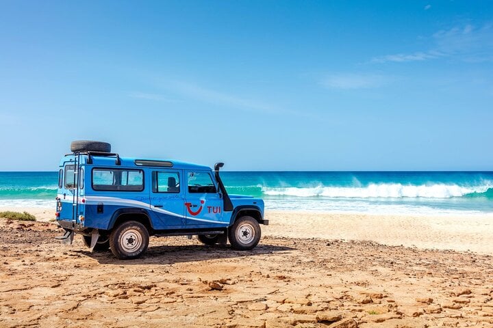 Lo más destacado del tour de Sal en 4x4 y catamarán - Imagen 3