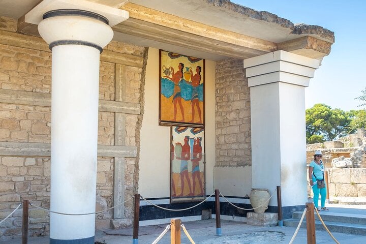 Visita guiada ao Palácio de Cnossos e Heraklion com transporte incluído. - Imagen 3