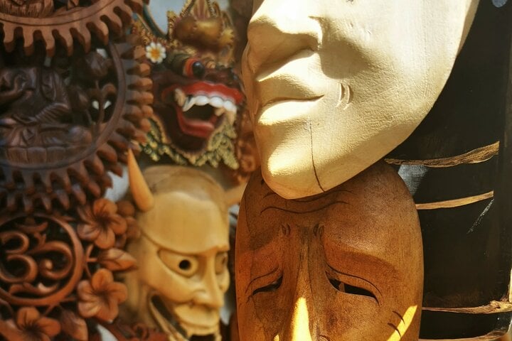 Visita a la Casa de las Máscaras y las Marionetas - Imagen 3