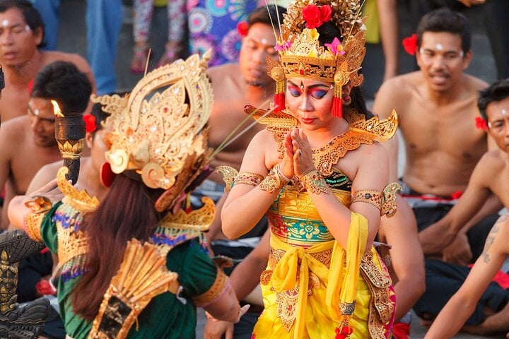 Half-Day Private Tour: Bali Classic Including Uluwatu Temple - Imagen 3