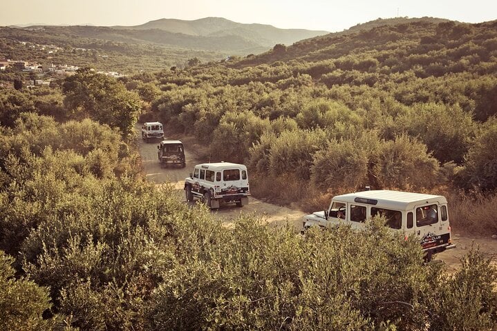 Excursão 4x4 pelas montanhas de Creta com almoço em taverna. - Imagen 3