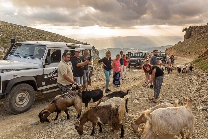 Excursão 4x4 pelas montanhas de Creta com almoço em taverna. - Imagen 2