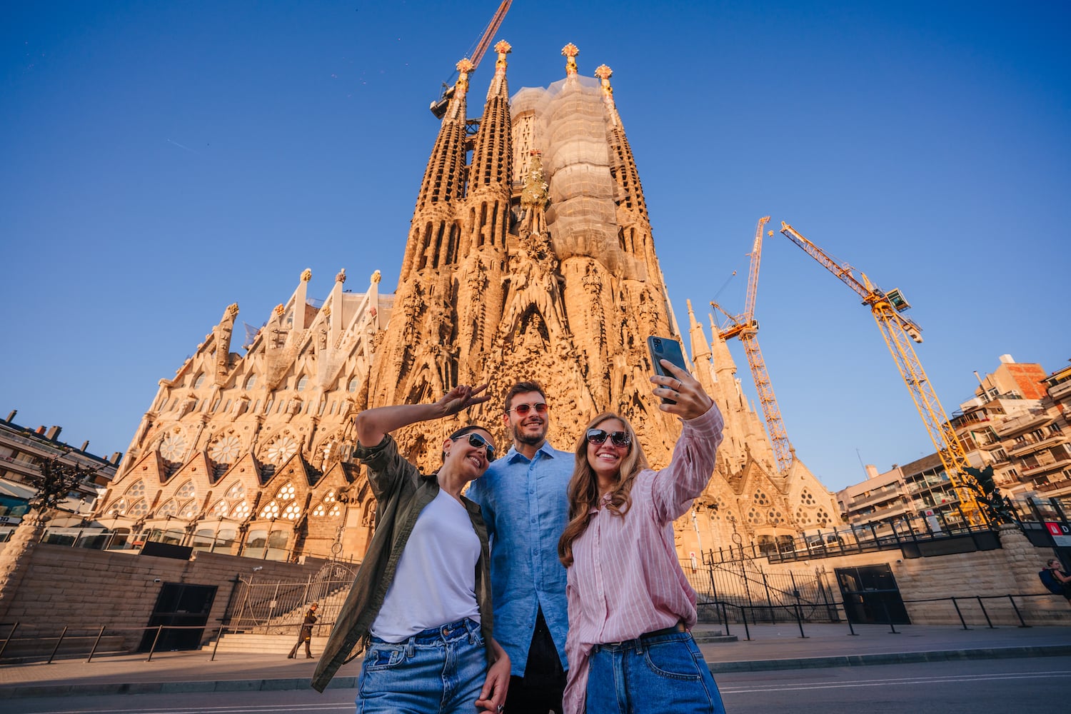 Sagrada Familia con Guía Oficial y Entrada Rápida - Grupo Pequeño - Imagen 2