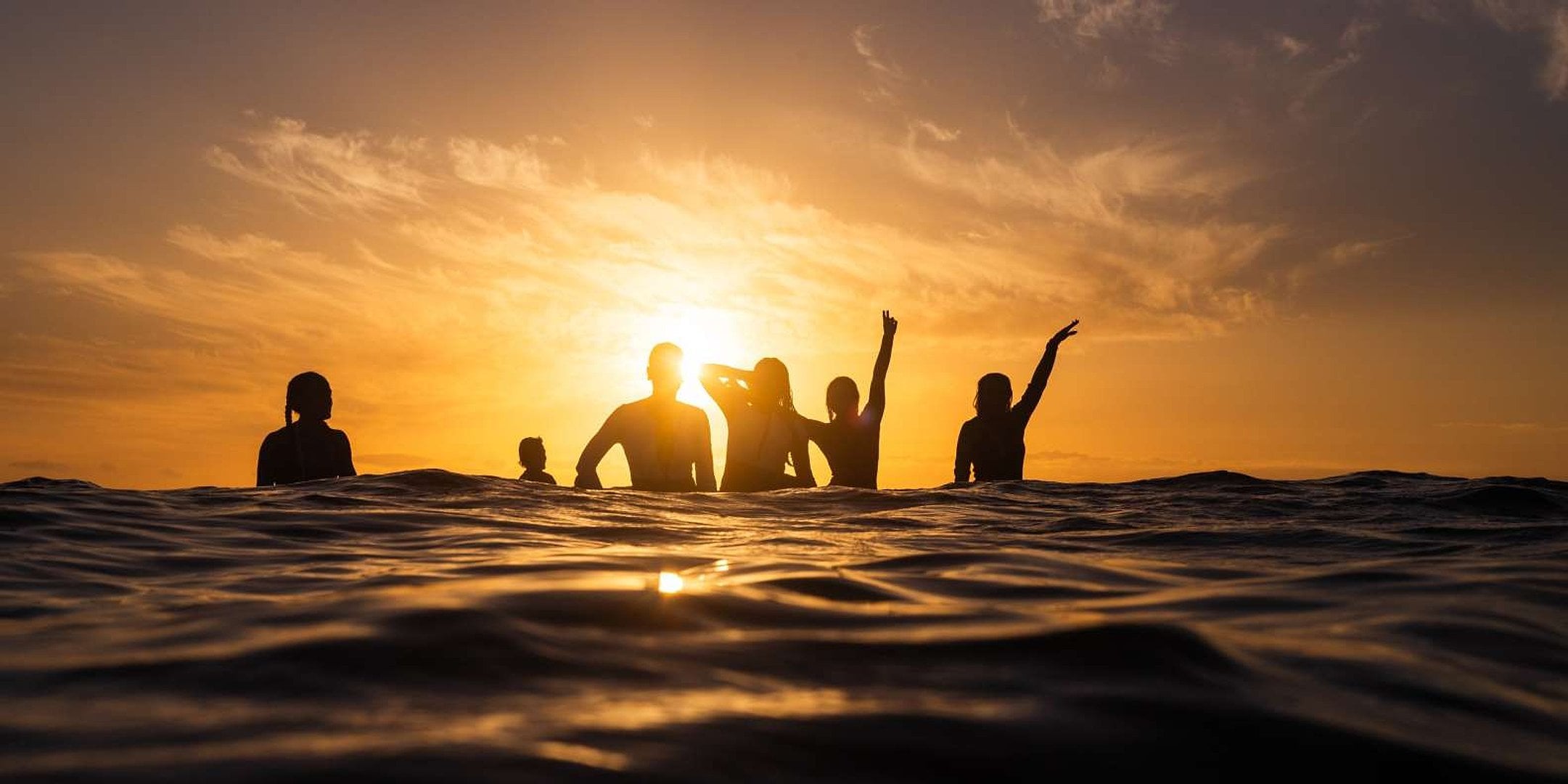 Clase de surf para principiantes y avanzados - Imagen 2