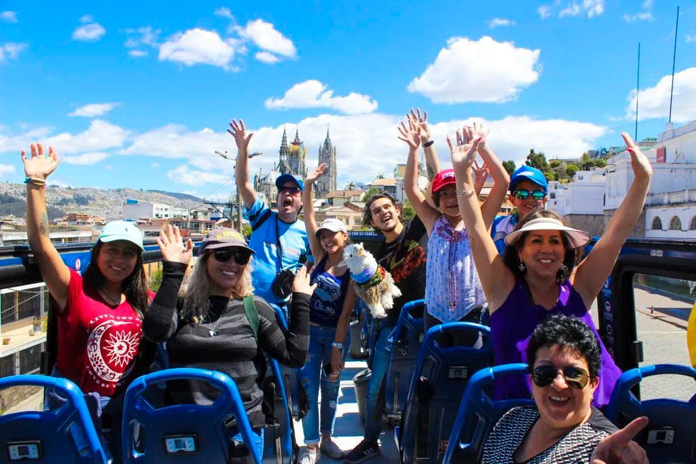 Original Quito City Tour on the official double-decker bus - Imagen 2