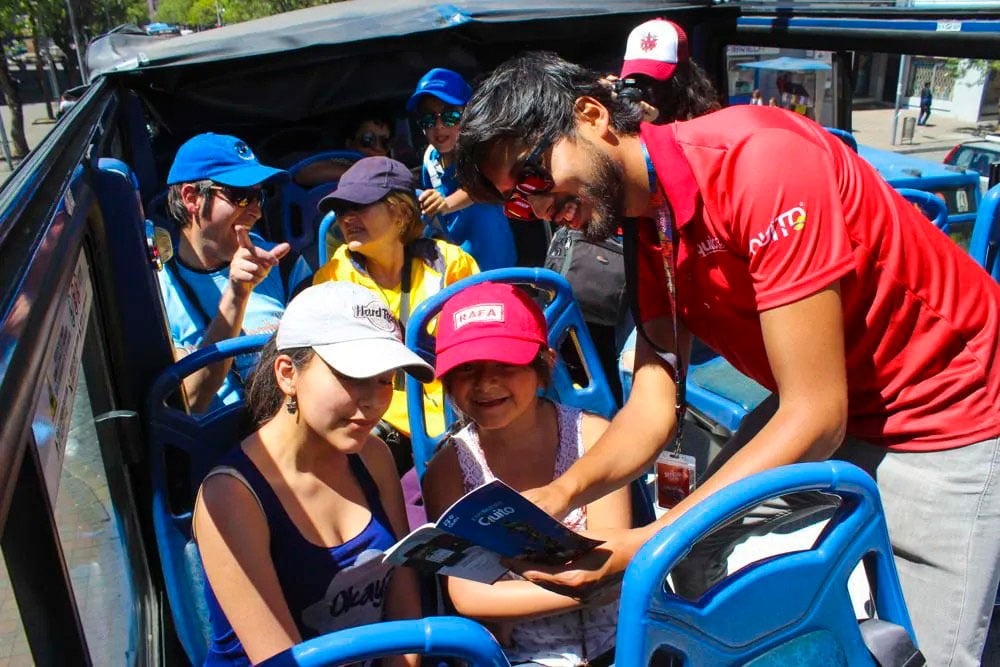 Original Quito City Tour on the official double-decker bus - Imagen 3