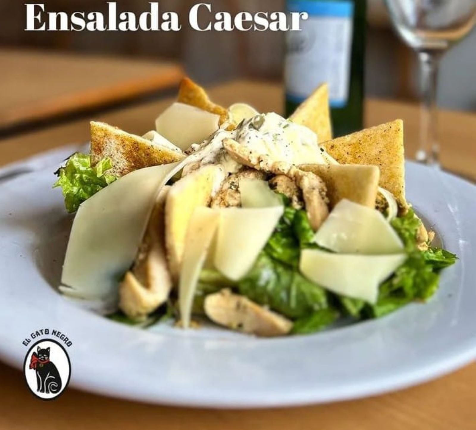 Cena para 2 en El Gato Negro, Bar Notable de la Ciudad - Imagen 2
