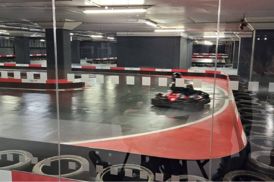 K1 Speed - Karting en interiores - Imagen 3