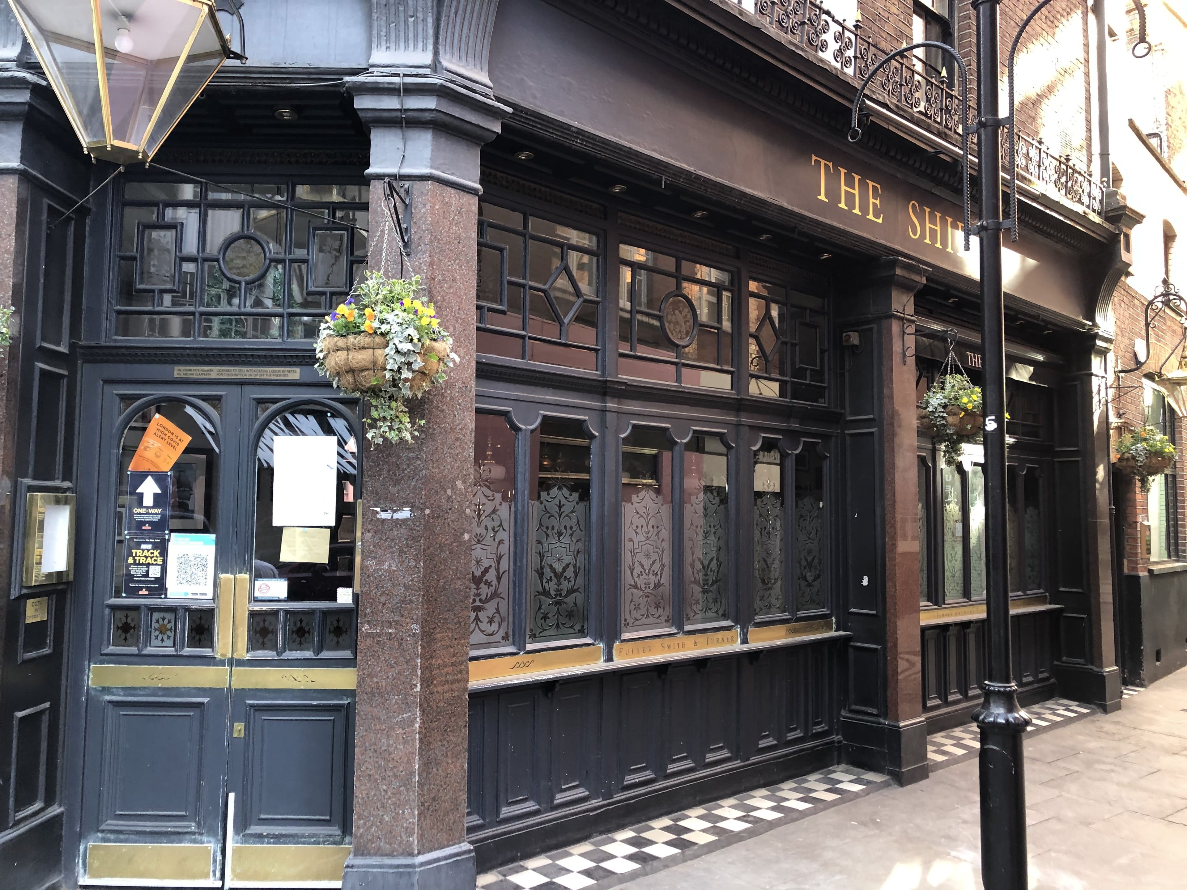 Rock and roll: Recorrido a pie por el Soho de Londres - Imagen 2