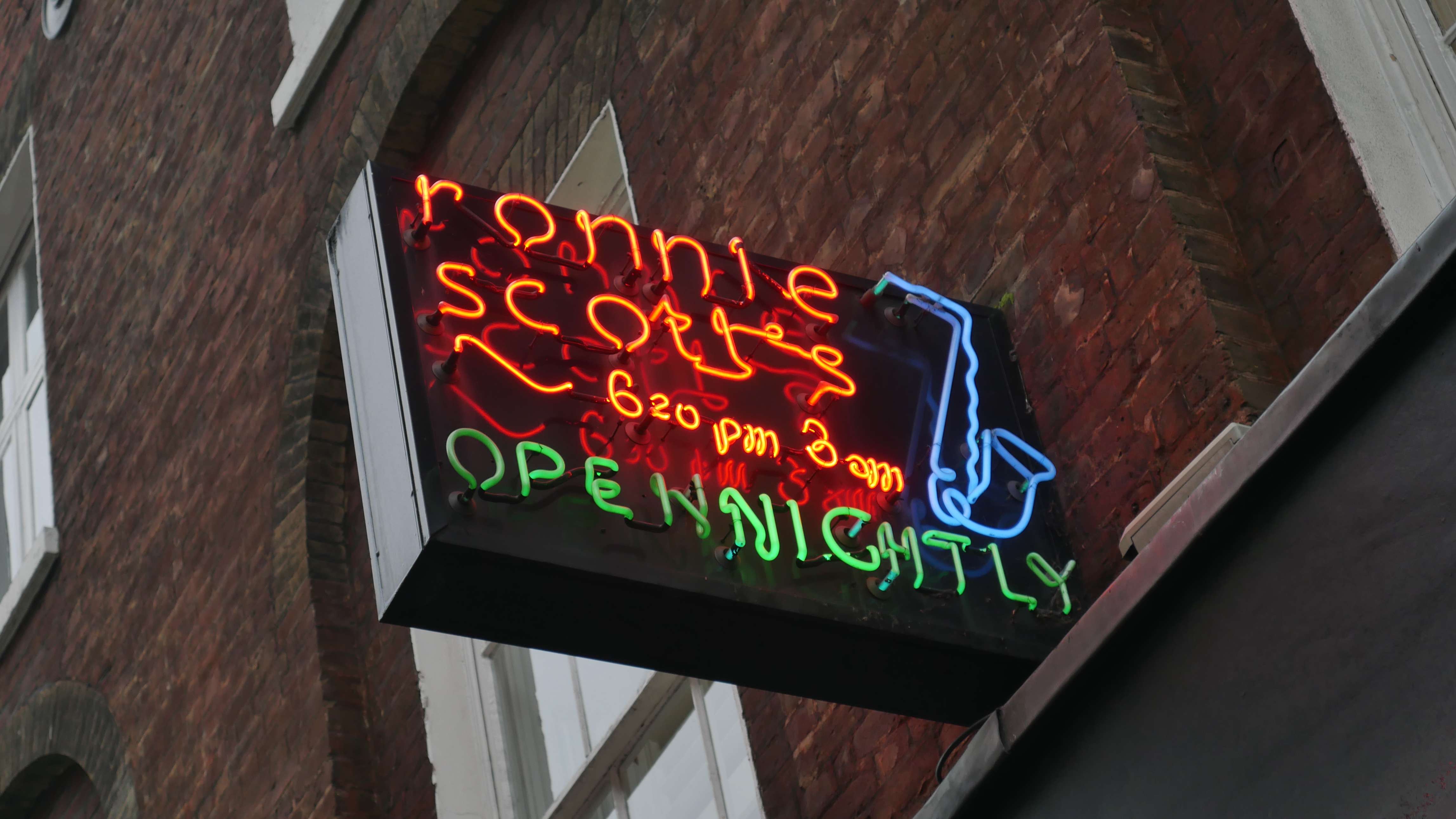 Rock and roll: Recorrido a pie por el Soho de Londres - Imagen 3