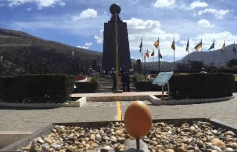 Mitad del Mundo Día Completo - Imagen 3