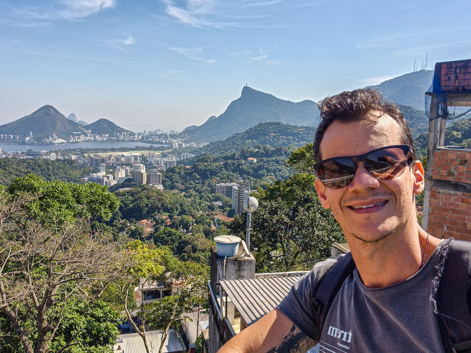 Tour en Jeep por Rocinha: un viaje al alma de la favela! - Imagen 3
