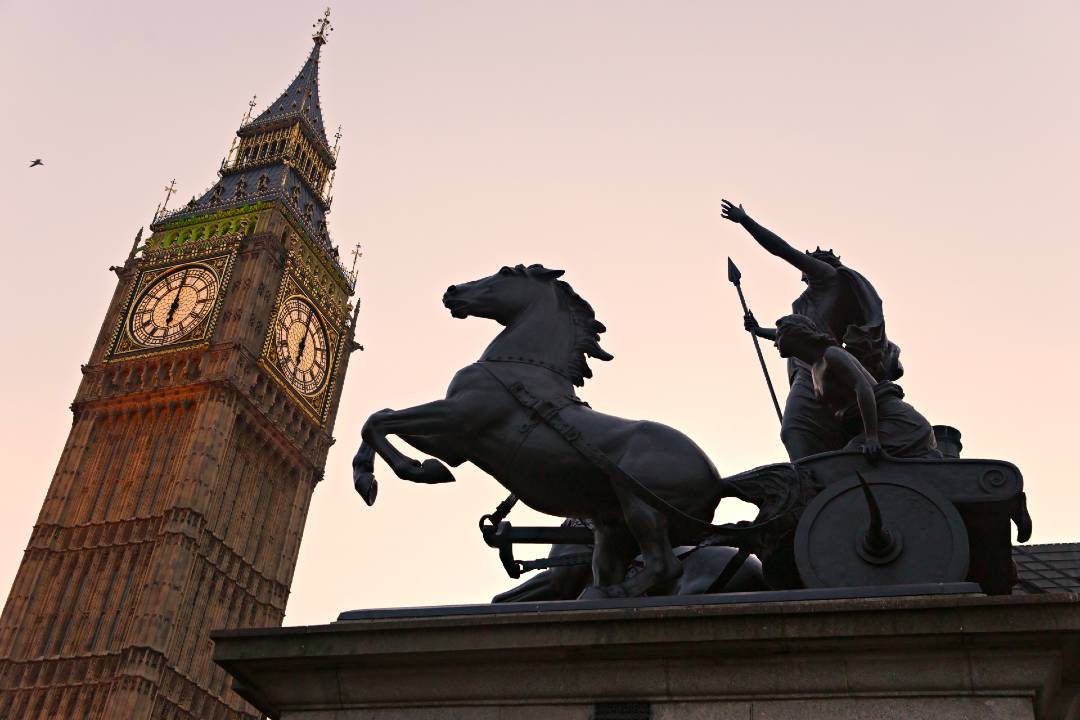 Vistas y sonidos de Londres el día de Navidad - Imagen 4