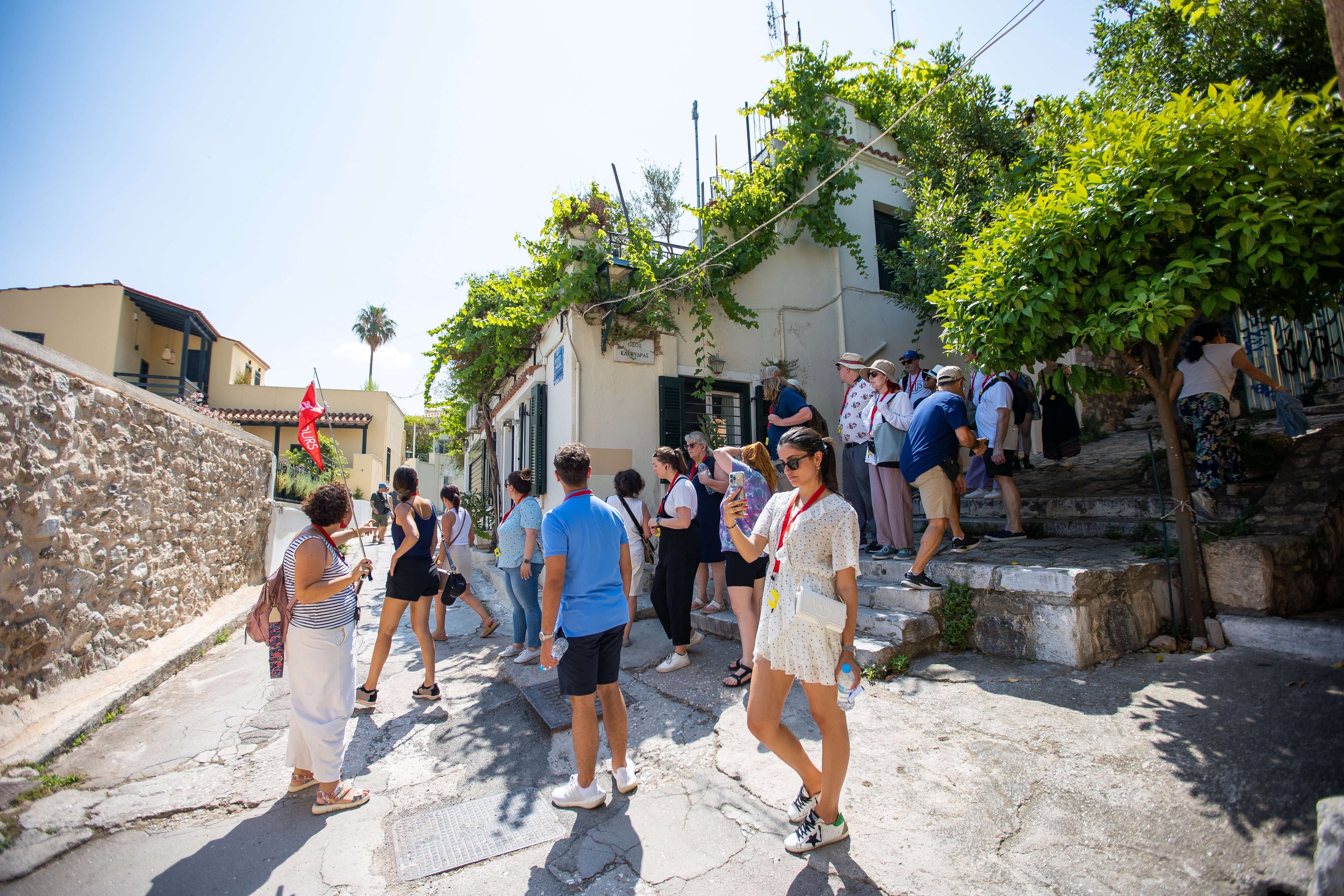 Tour a pie por la Acrópolis y la antigua Atenas en español - Imagen 2